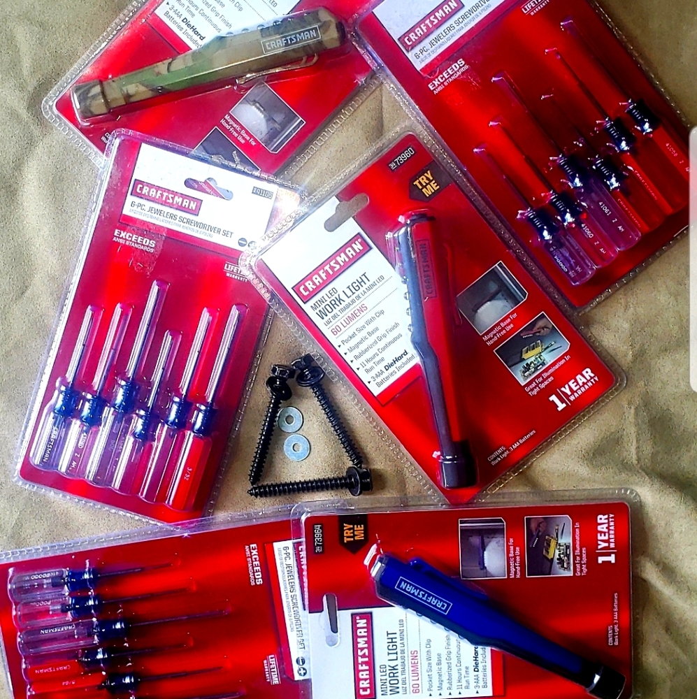 ONE🔩 Craftsmans 6pc screwdriver &🔦 Flashlight